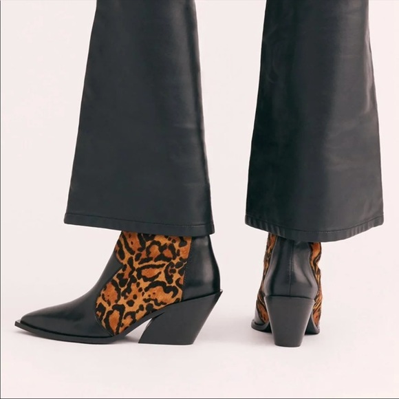 NWOT Free People Kaydence Leopard Boots - Picture 2 of 16
